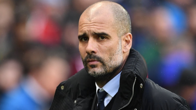 Наставникът на Манчестър Сити Хосеп Гуардиола спечели наградата за Мениджър